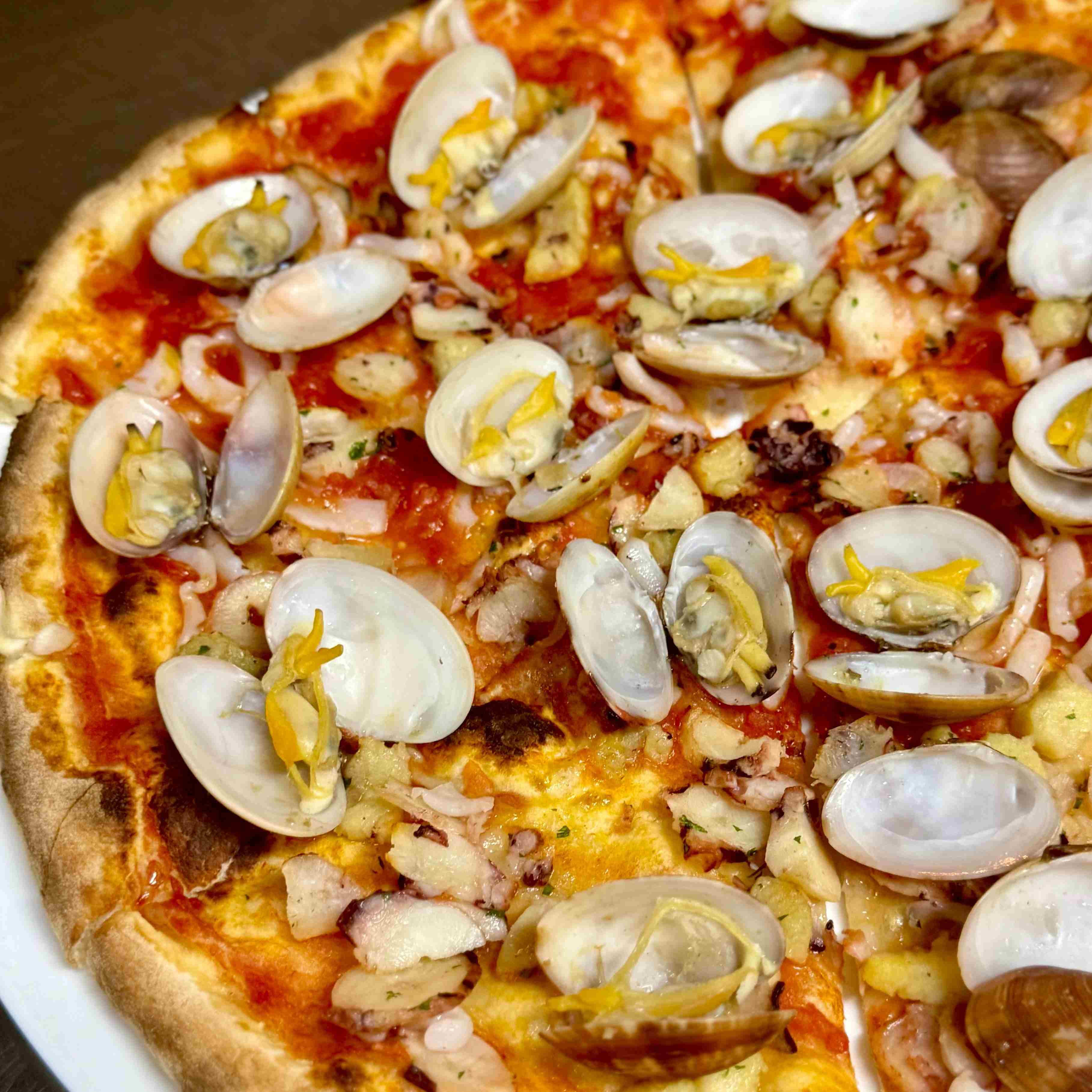 seafood pizza